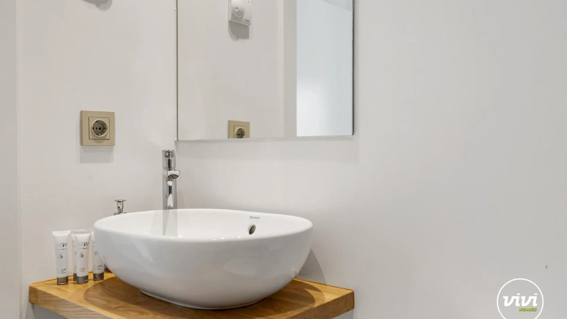 Vivi Homes - Dior Pool, Terrace & Sea View Apartman Fuengirola